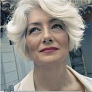 Da anni formo ragazzi delle scuole superiori e universitari, trasmettendo le mie conoscenze e la mia esperienza sul campo nell’ambito del diritto. Il diritto può essere affascinante e non noioso se se ne comprendono i valori e la storia che lo ha creato.